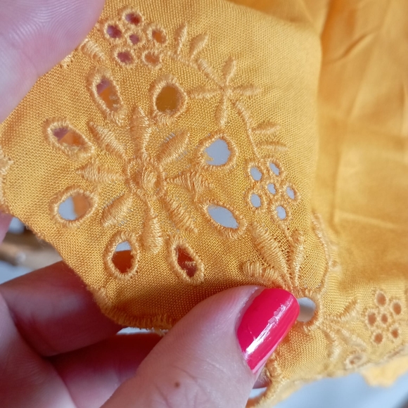 💚 Orange Broderie Anglaise Top - Picture 10 of 14